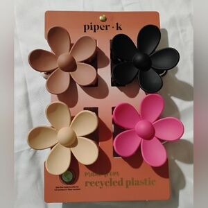 Piper·K Flower Hair Claw Clips - Assorted Black, Pink, Beige, Brown